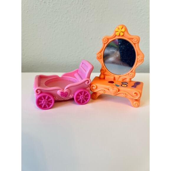 2007 McDonalds Hasbro My Little Pony Pink Plastic Carriage Stroller and Vanity - Picture 1 of 8